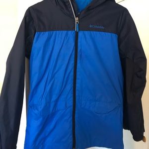Columbia rain coat